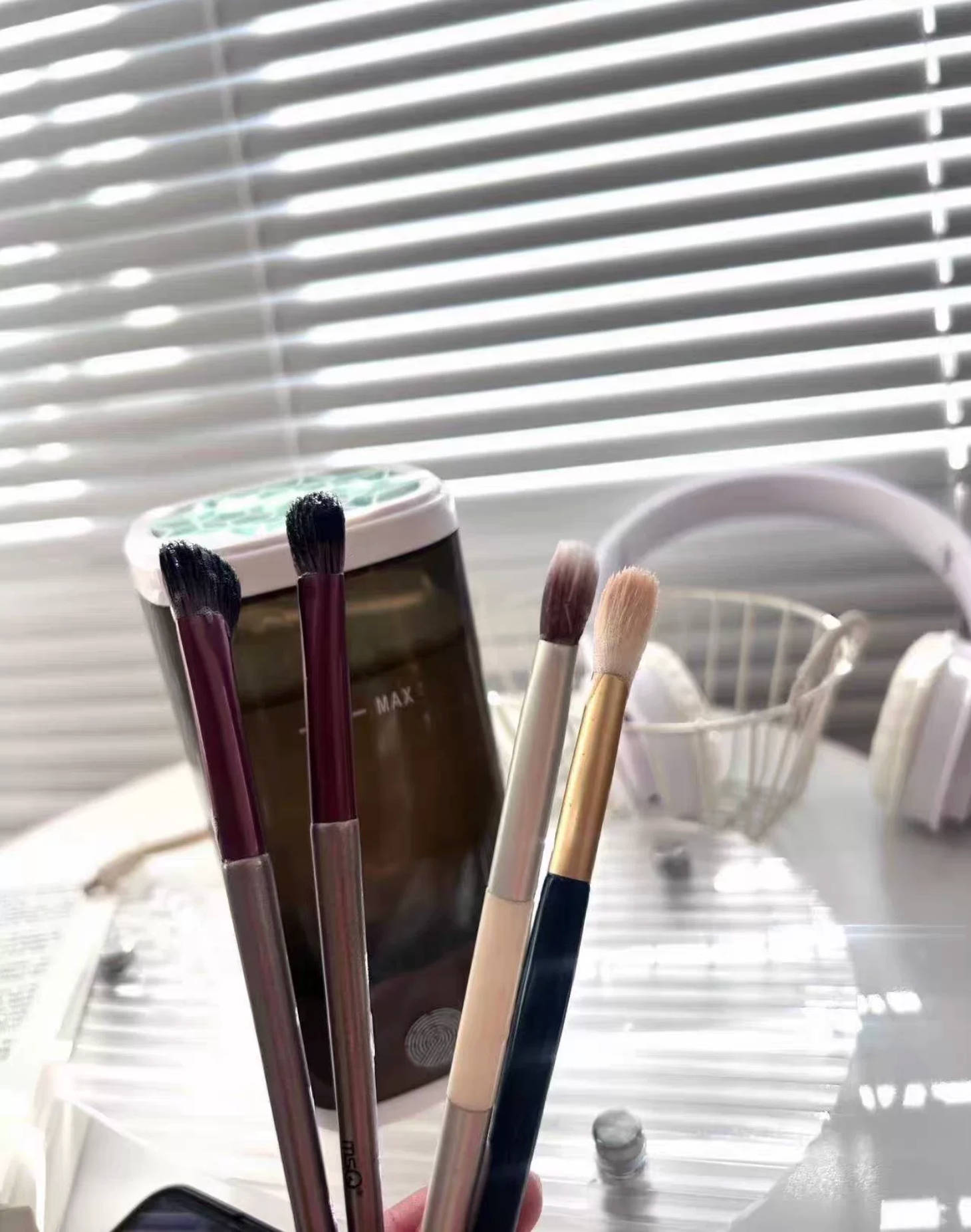 Sample review photo showing makeup brushes after cleaning
